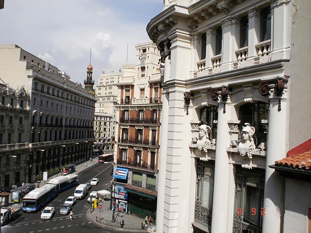 Principe Santa Ana Madrid Centro Apartment Exterior photo