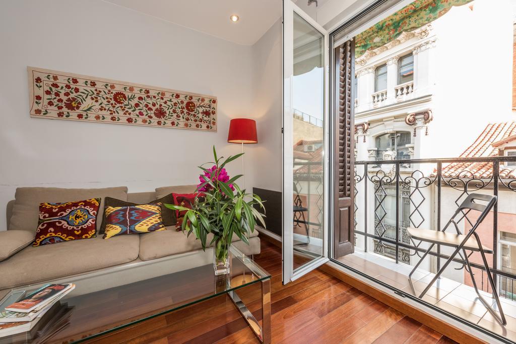 Principe Santa Ana Madrid Centro Apartment Exterior photo
